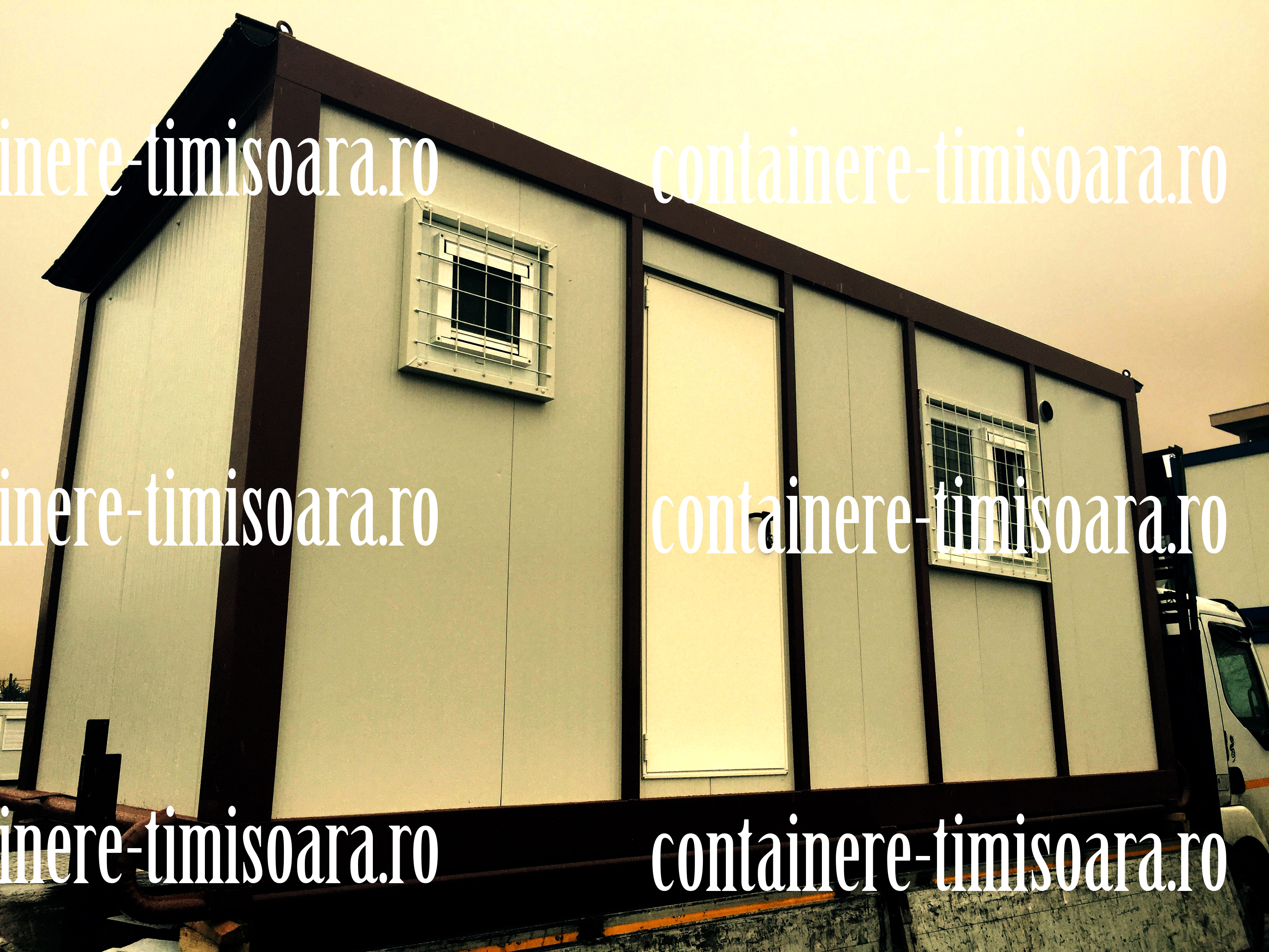 container metalic pret Timisoara